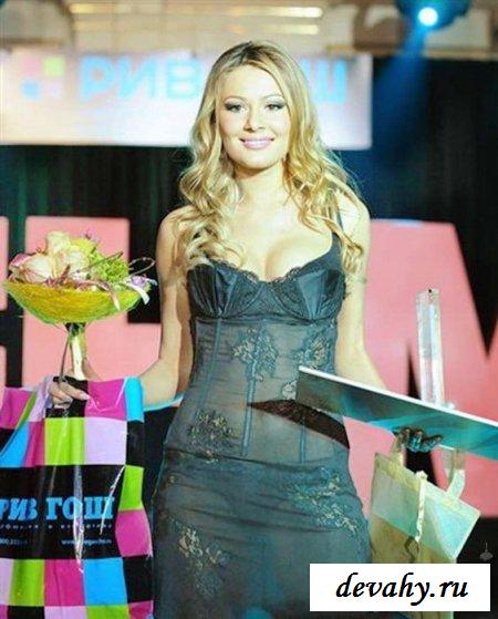 Мария Кожевникова показала голую киску - засвет